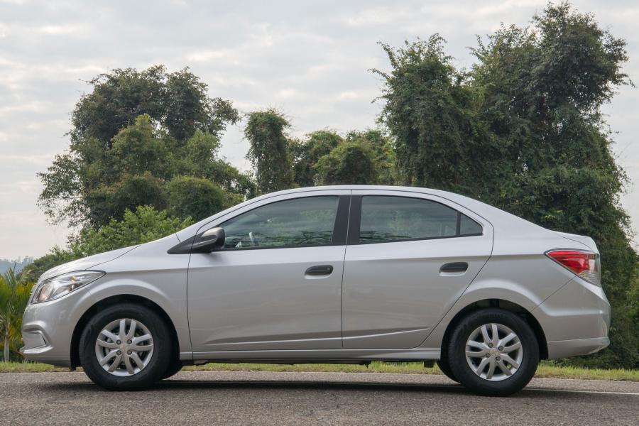  Chevrolet Prisma Joy 2016 года  (фото 2 из 10)